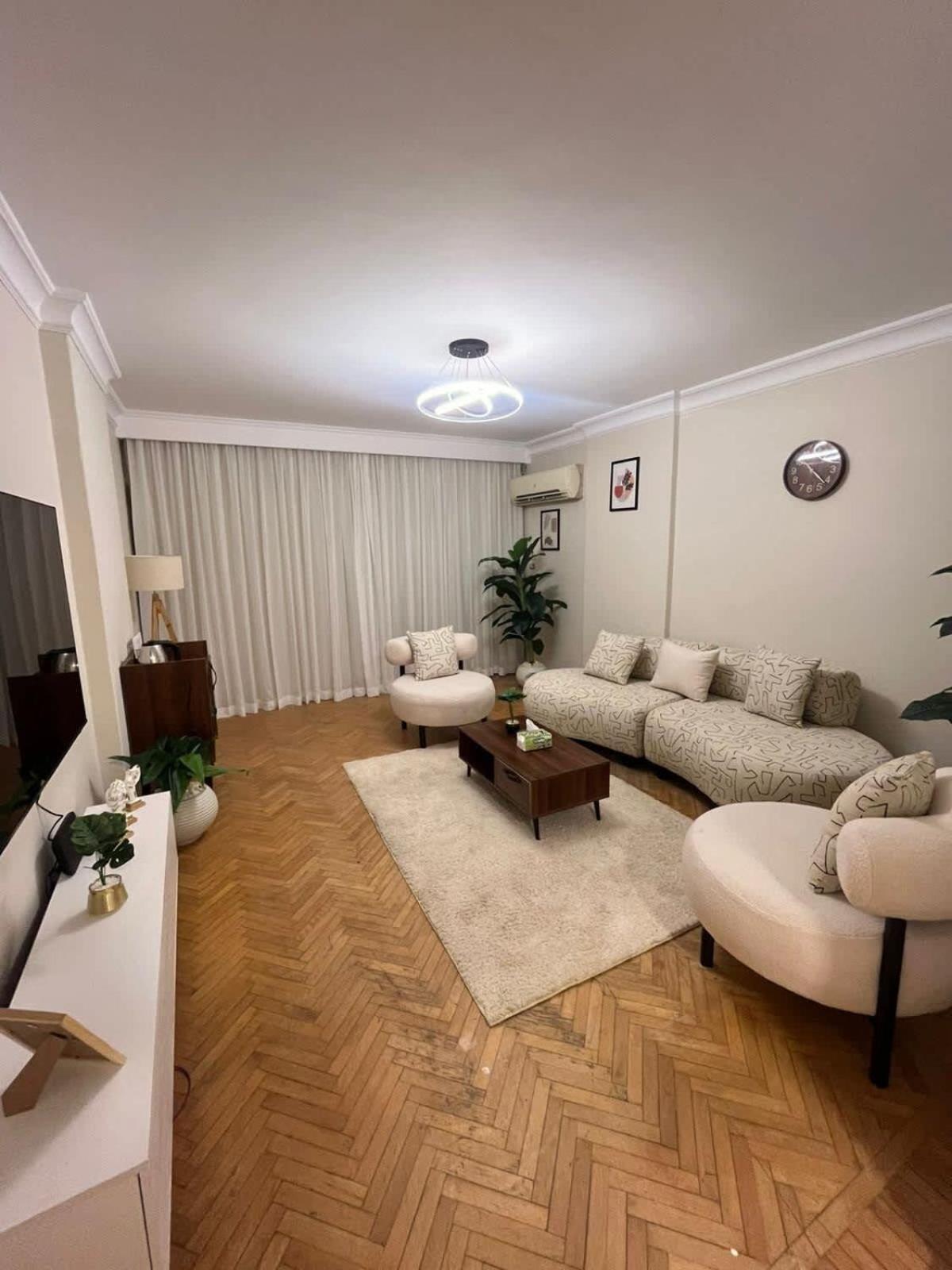 Apartment Zamalek View 3br *